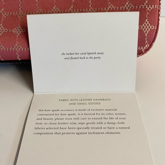 Kate Spade-Classic preppy pink fabric and brown leather strap.Shoulder bag - Picture 7 of 11